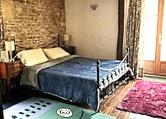 Сasa de vacaciones La Rose Des Templiers *